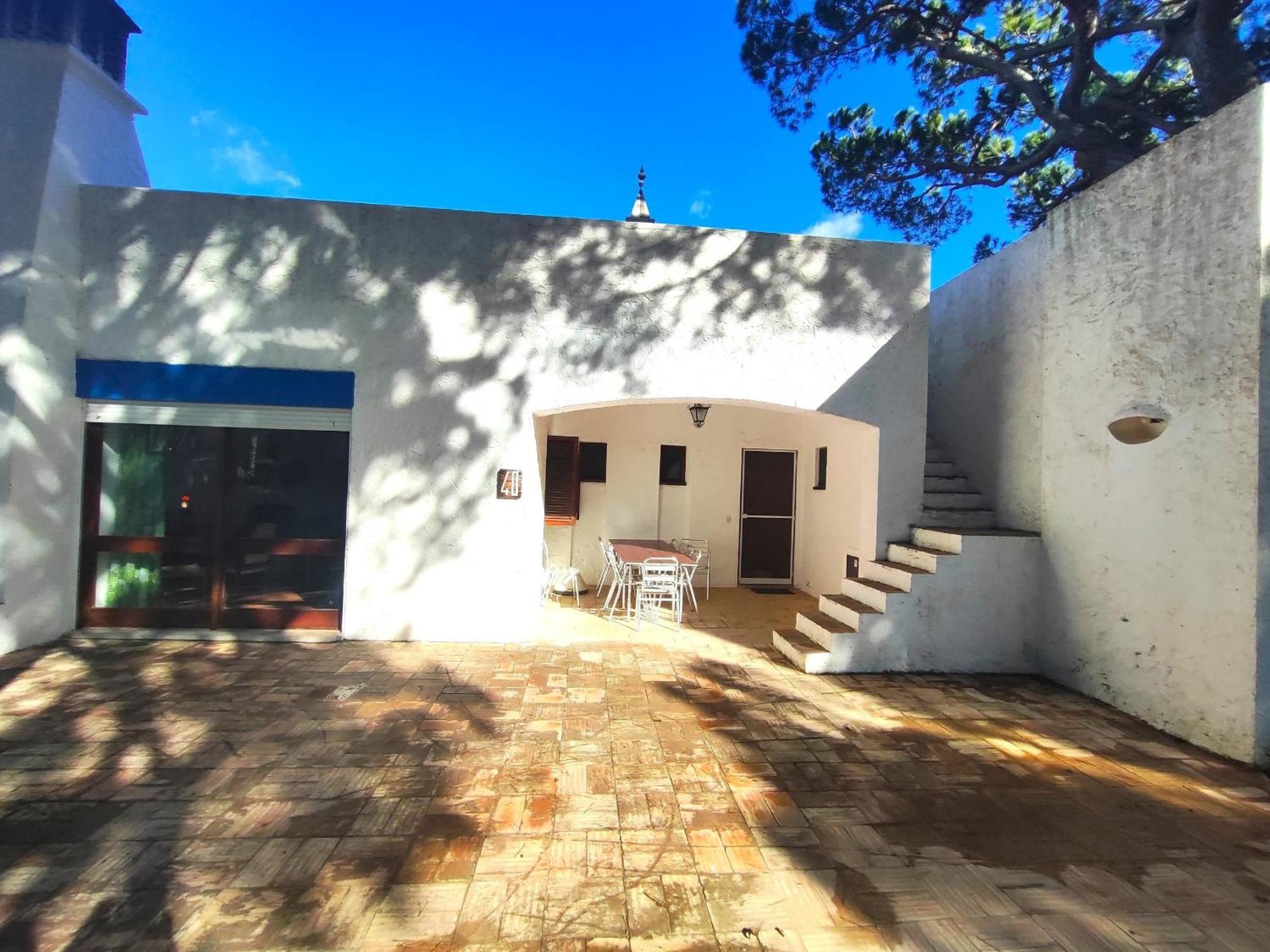 Acoteias With Pool By Homing Villa